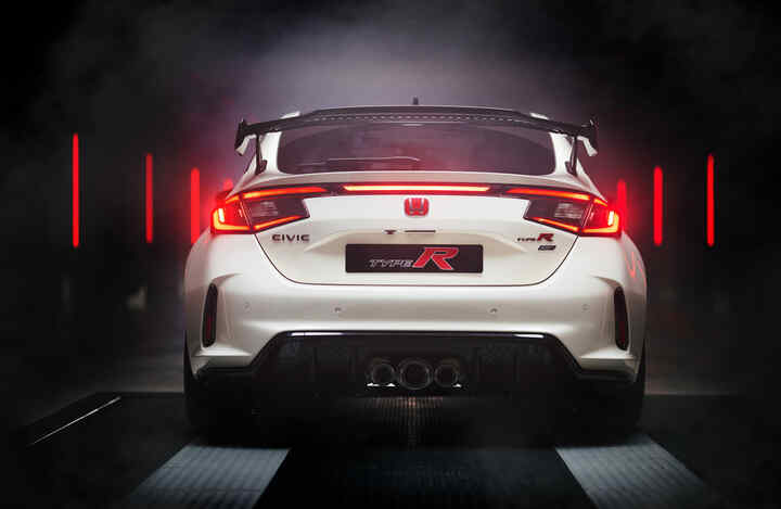 Front facing Honda Civic Type R parked in a tunnel. 