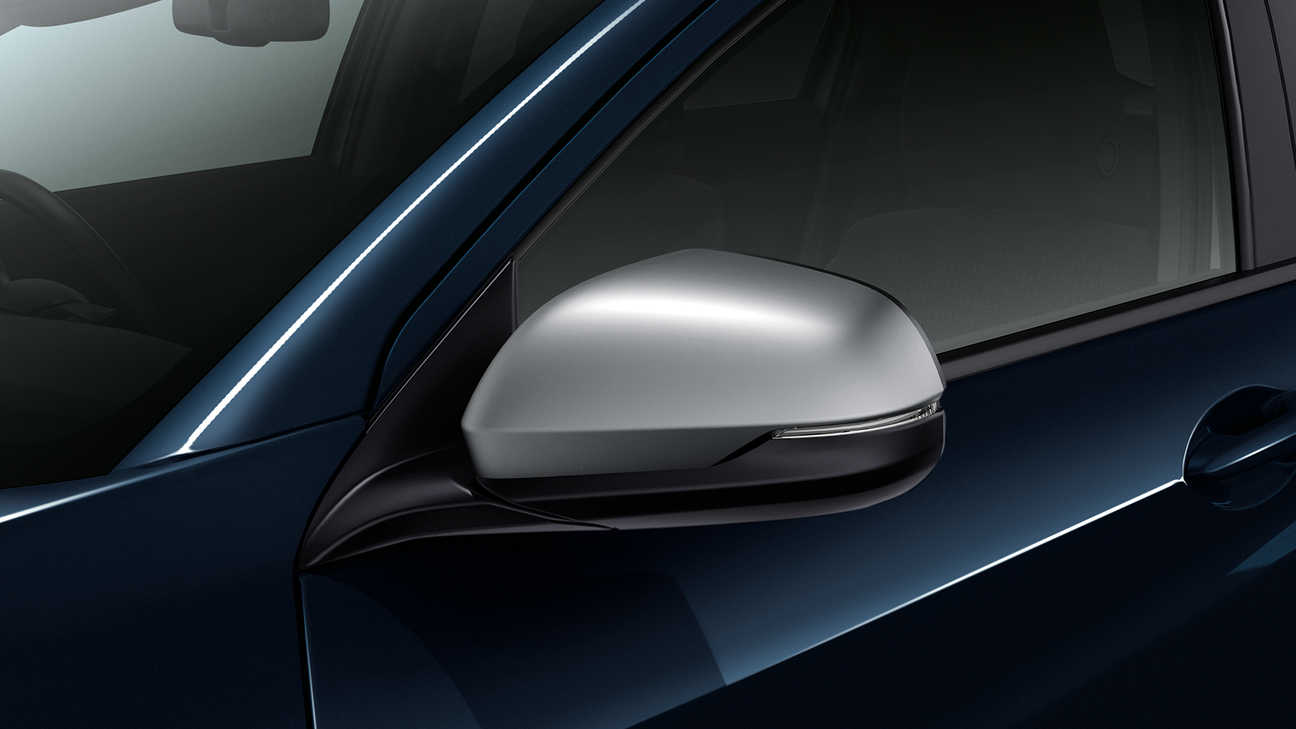 Gros plan sur les coques de rétroviseur du Honda HR-V.