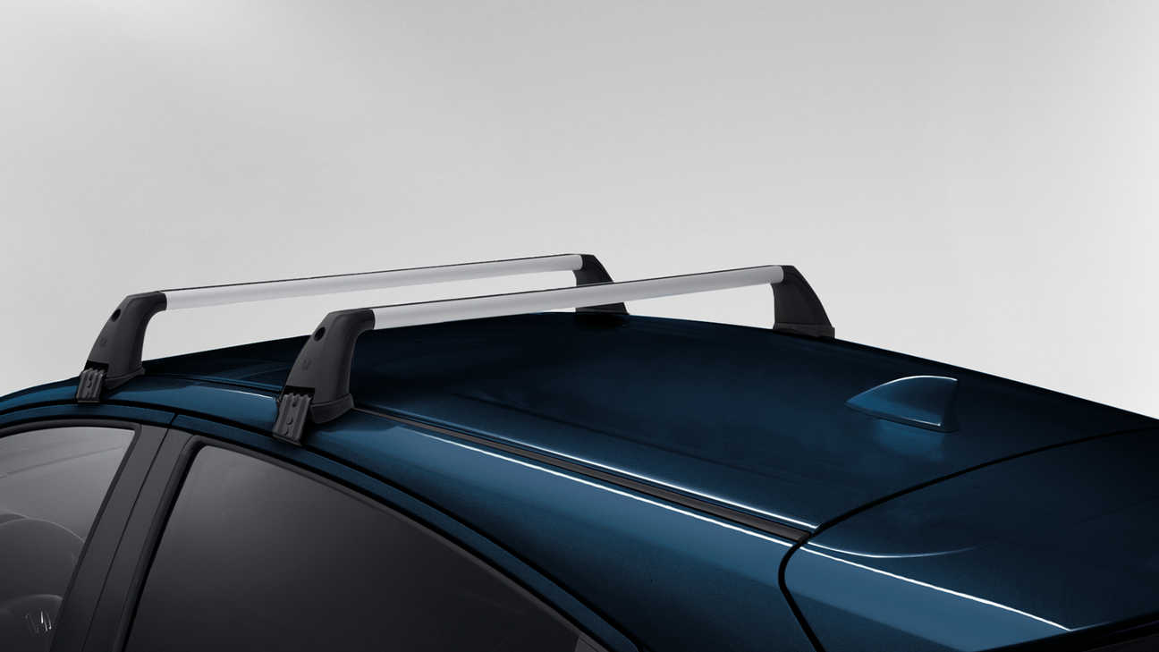 Gros plan sur les barres de toit du Honda HR-V.