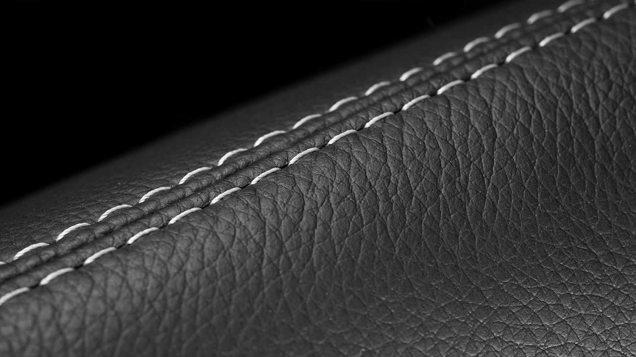 Gros plan sur la sellerie cuir du Honda HR-V.