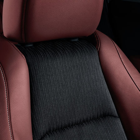 Gros plan des sièges du Honda HR-V Sport.
