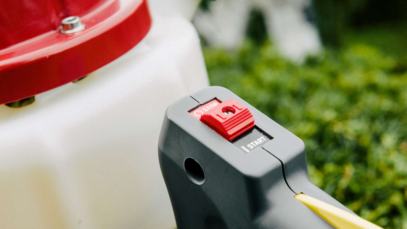 Taille-haies en gros plan