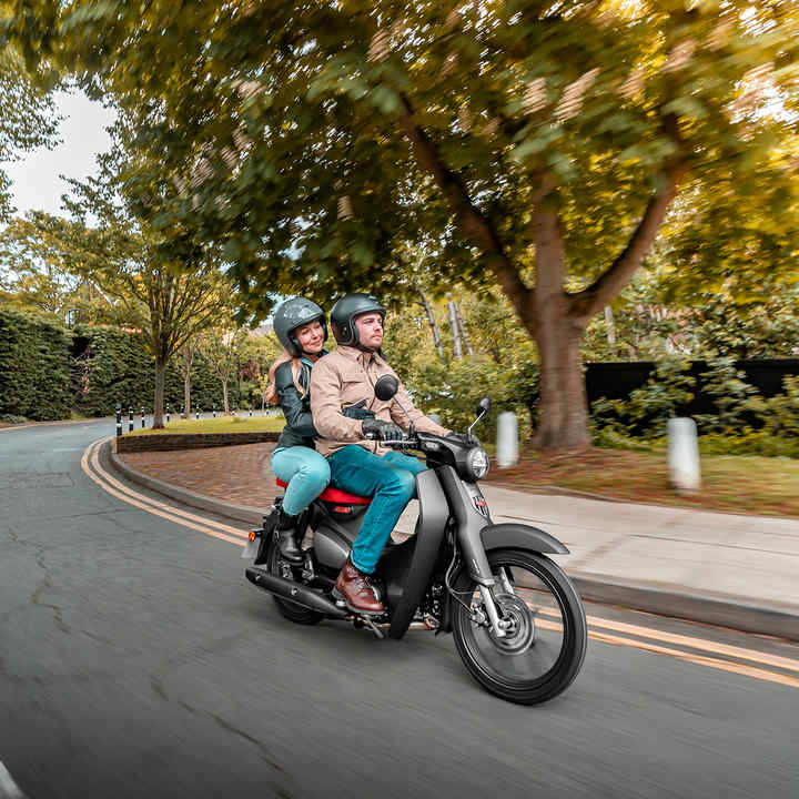 Honda - Super Cub C125 - Un monde en mouvement