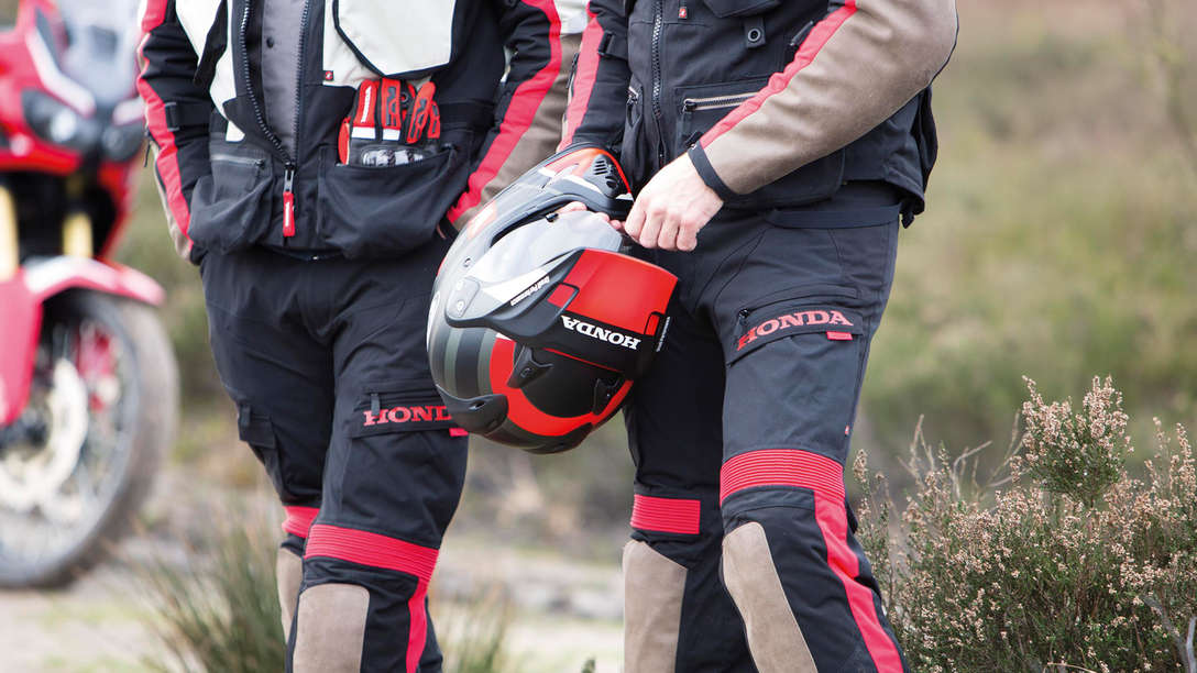 Vue rapproch&eacute;e du pantalon Adventure