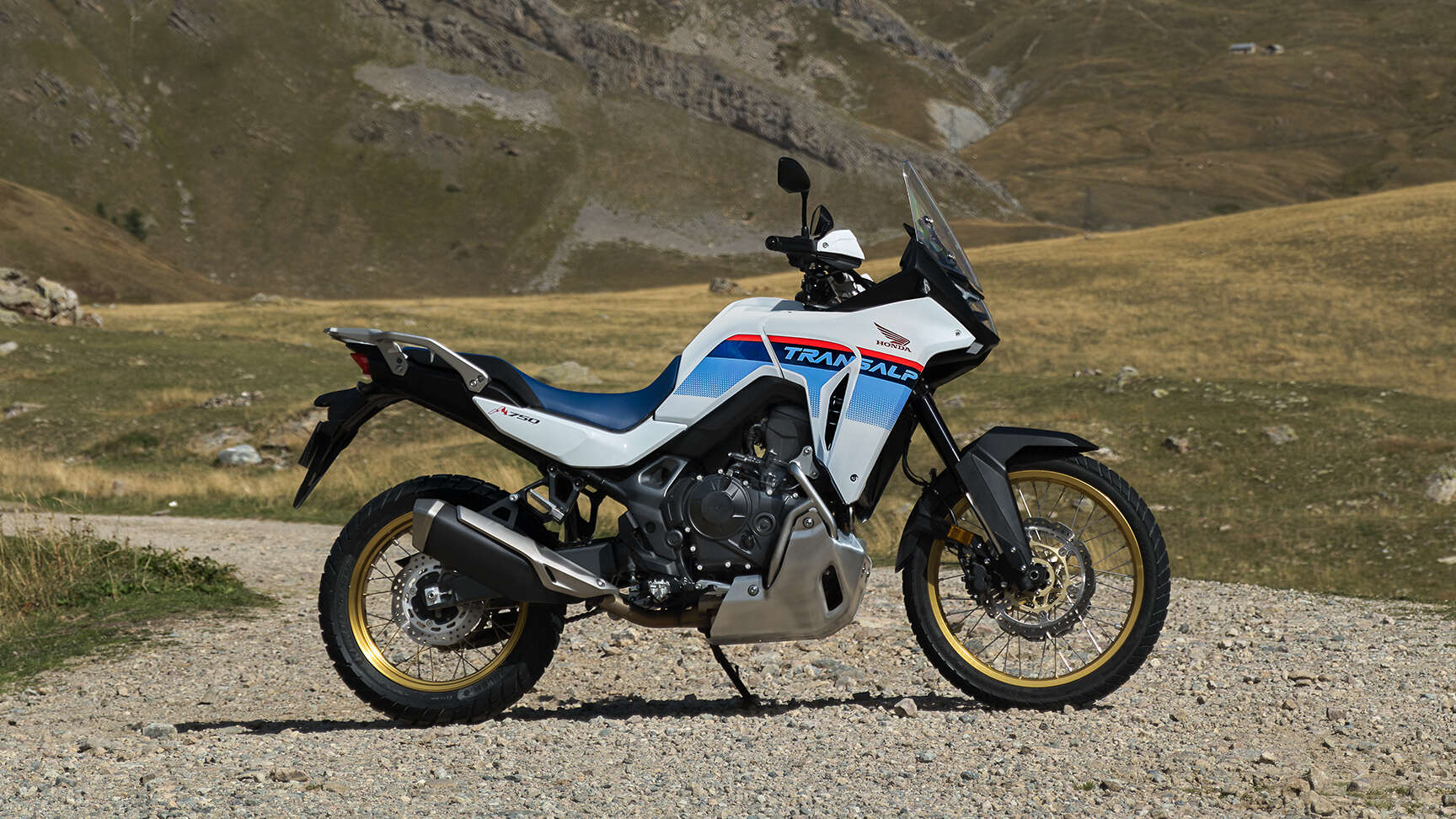 XL750 Transalp équipée du Pack Rallye.