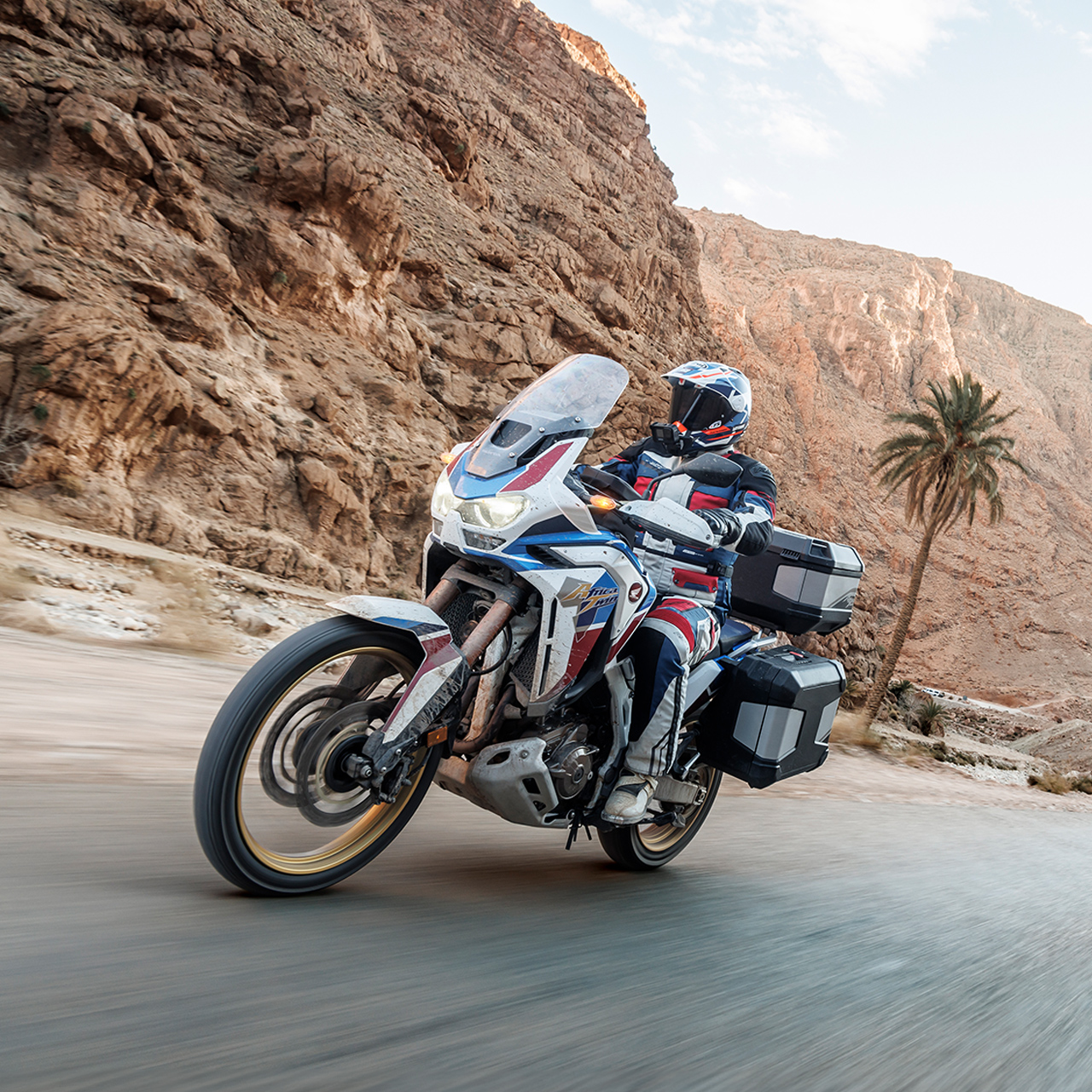 CRF1000 ATAS avec pack Touring et motard.