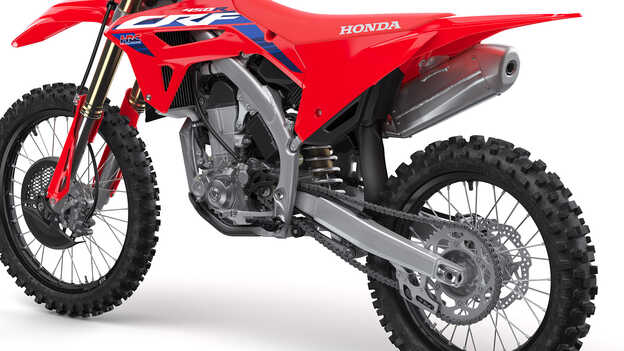 Cadre double poutre en aluminium de la Honda CRF450R avec nouvel équilibrage de rigidité conforme aux spécifications des pilotes d'usine.