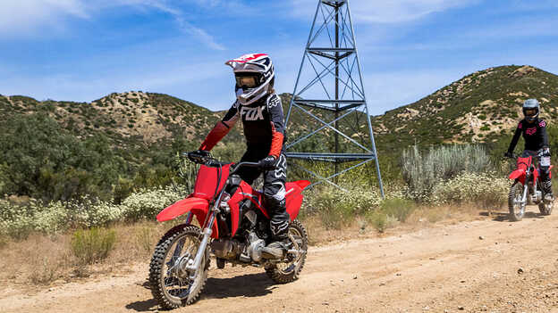 CRF110F Transmission souple à 4 vitesses