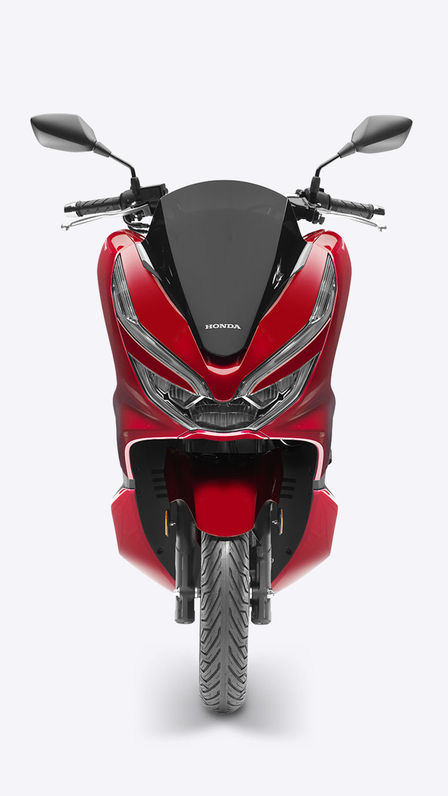 Vue arri&egrave;re du scooter Honda&nbsp;PCX125.