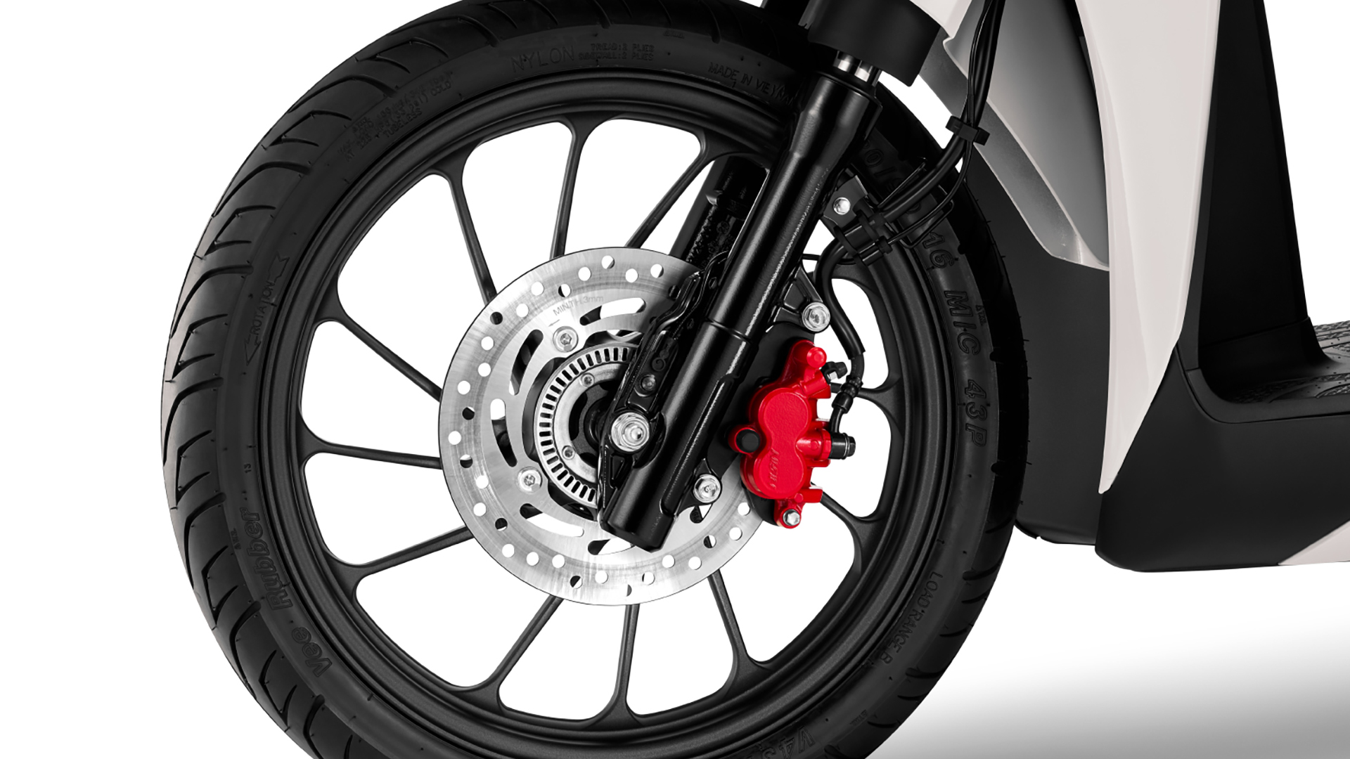 Vue arrière trois quarts du SH Mode 125 montrant le cadre