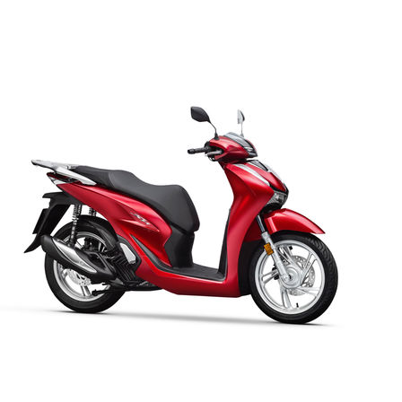 Honda-SH125i, vue de trois quarts avant droit, mod&egrave;le rouge