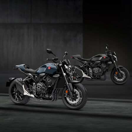 Honda CB1000R Black Edition et Mat Blue Jeans Metallic