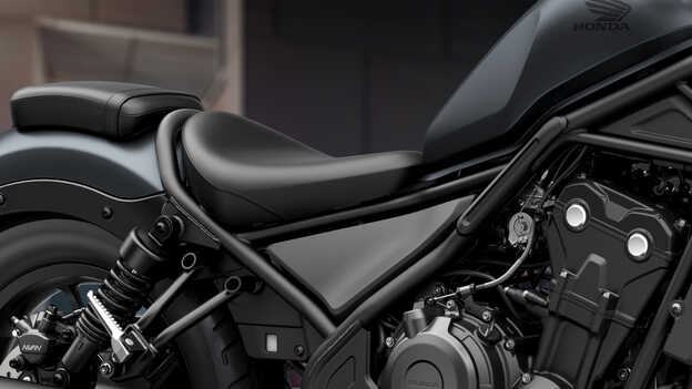 Selle conducteur de la CMX500 Rebel.