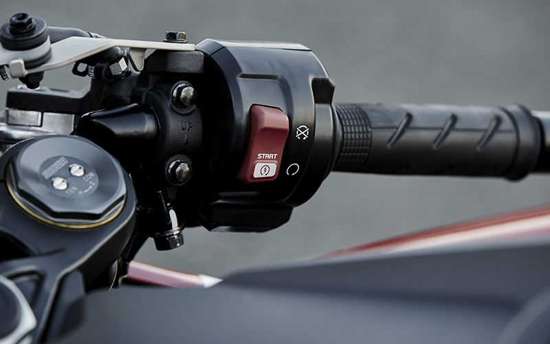 Guidon droit de la CBR1000RR Fireblade