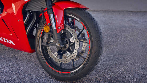 Suspension haute performance de la Honda CB500 Hornet